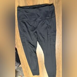 Mondetta Black Performance Leggings
